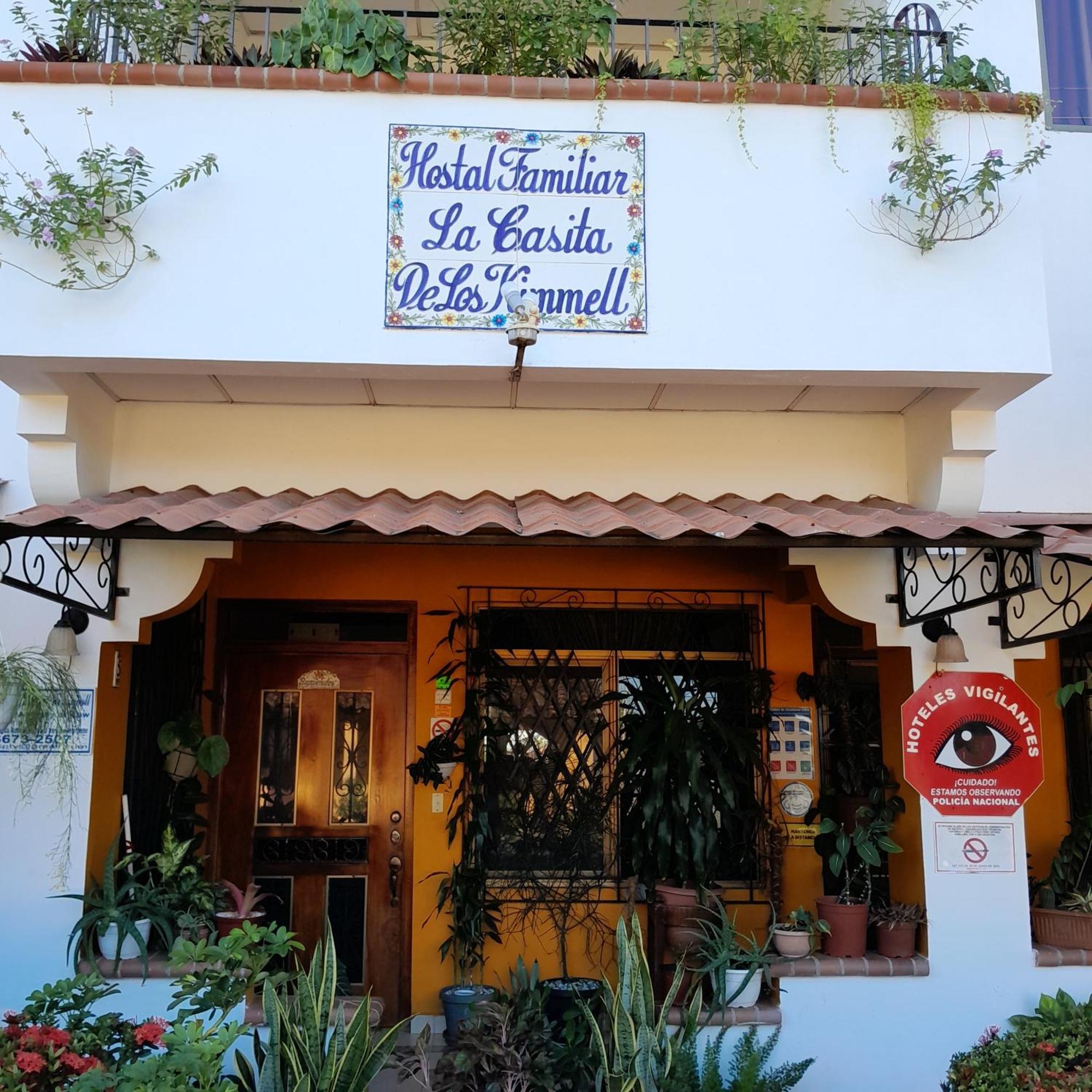 Hostel Kimmell / Hostal Familiar La Casita De Los Kimmell 라스 타블라스 외부 사진